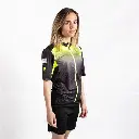 T-Shirt BB sfumatura yellow_04.webp