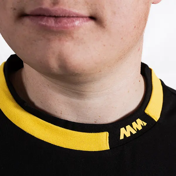 T-Shirt con tasca black logo MM